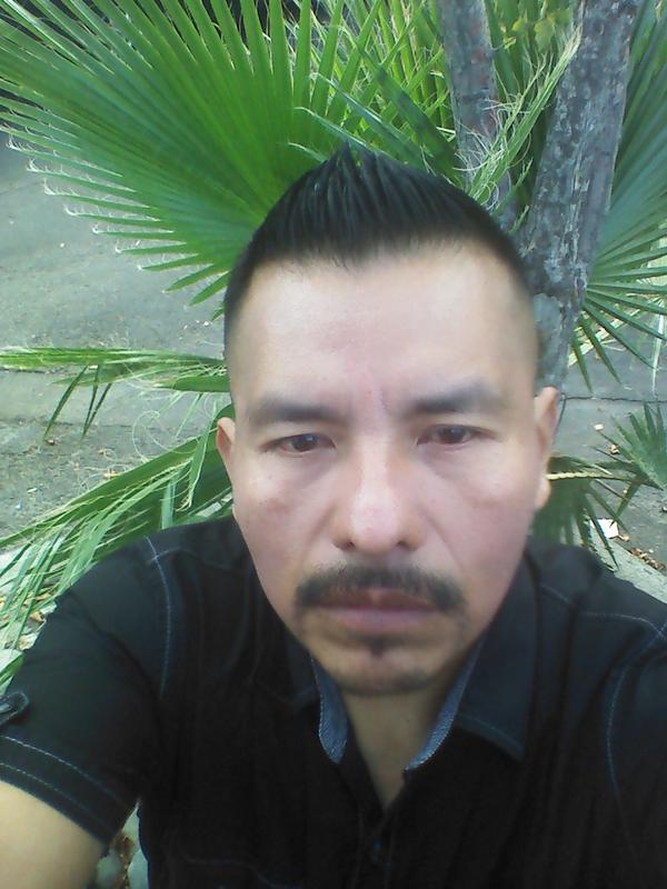 156789Jr's tweet image. BUENAS NOCHES A TODOS. FELICES SUEÑOS. :)