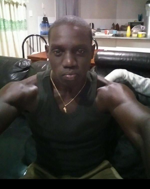 gaagaa17's tweet photo. #selfie http://t.co/UvezVbbqUx