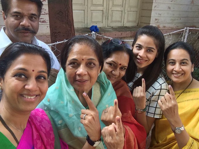 View image on Twitter