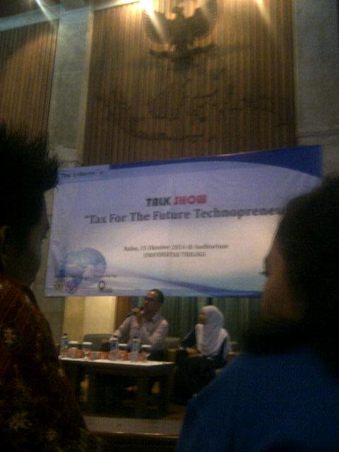 Today ,, Talk Show "Tax For The Future Technopreneur" w/ <a href="/taxcentertrilog/">taxcentertrilogi</a> <a href="/pandupajak/">#LiterasiFinancial</a> <a href="/PajakMania/">PajakMania</a> :)