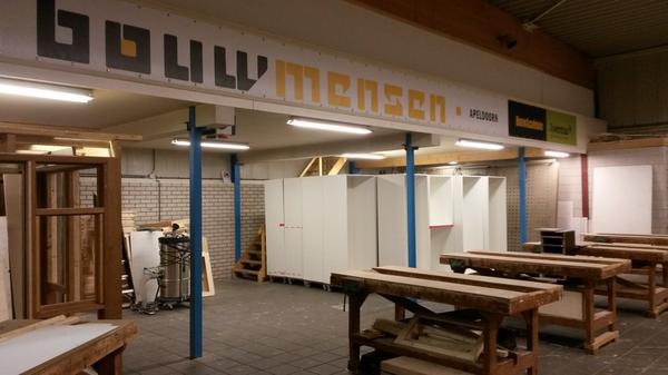 De eerste detailkasten #GreenworksAcademy <a href="/RKB_Apeldoorn/">RKB Apeldoorn</a> afgeleverd bij @BouwStarters <a href="/martienvanreen/">Martien van Reen</a> studenten@work