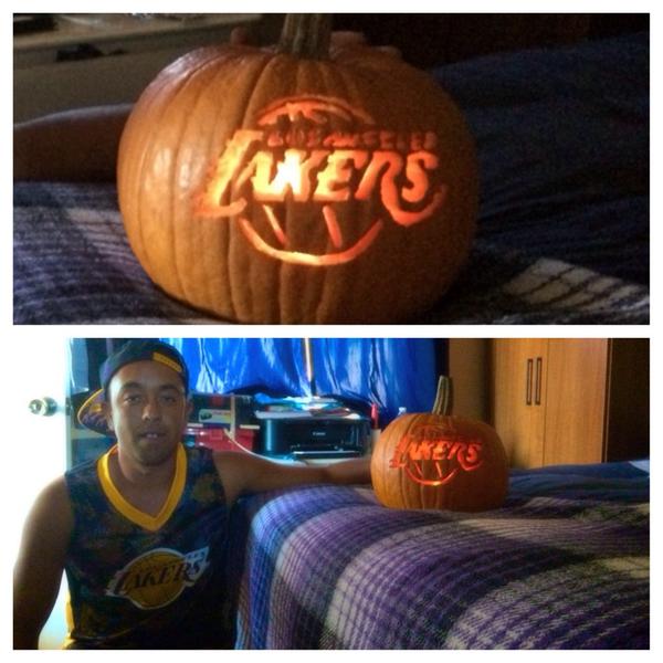 Lakers Store On Twitter Spook Your Neighbors Carve Your Lakers Pride Into A Glowing Pumpkin With This Http T Co 4zpxoujy0f Http T Co Vltsofyhjc