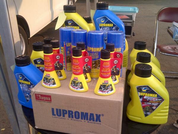 har_dewa's tweet photo. Beli 3 botol GRATIS 1 saat acara Road Race di Brigif Cimahi, tgl 3-4 Okto '14..be there @Iklan24Jam @kicaupromo http://t.co/YGRo95qm7w