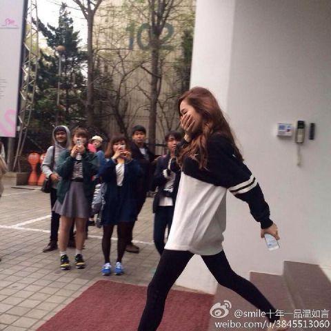 luhanexol's tweet photo. Jessica... 😢😭😿 http://t.co/OVcnM770rn