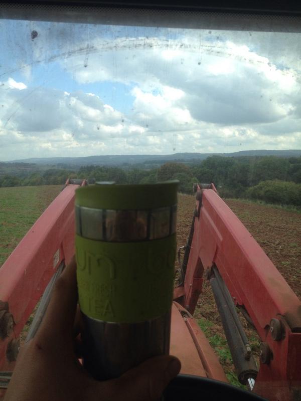 KBOrganicGoat's tweet photo. One of the many perks of the job, tea breaks with a view. http://t.co/lgAvRdzhP0