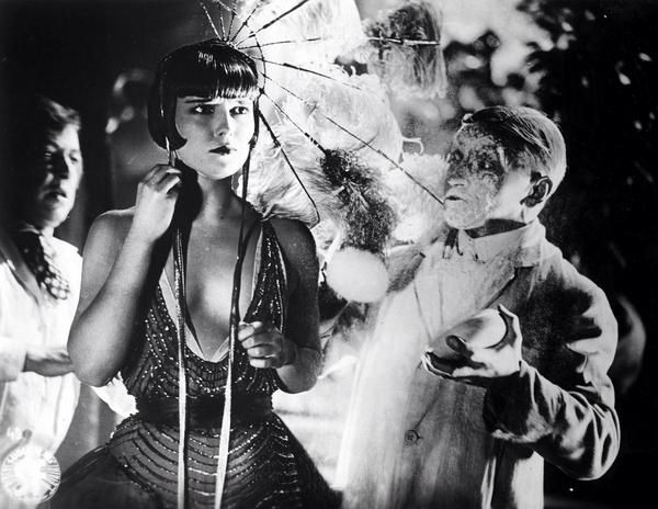 Louise Brooks, the stylish face of Weimar cinema, in Pandora's Box, 1929. #DeutschenEinheit