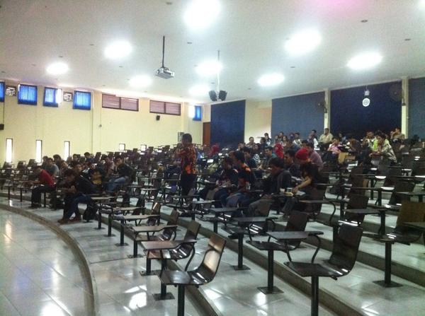 SAPMA PP YP Telkom mengikuti undangan utuk pembahasan UU PILKADA di kampus IT TELKOM