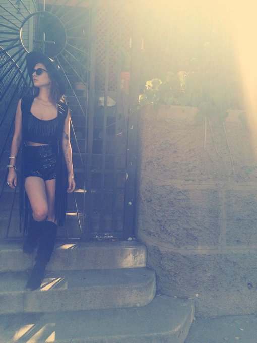 Lil fashion shoot I did today for a friend. http://t.co/D5JirbaCOU<a href="/tag/narcism"class="tags"><span>#narcism</span></a>