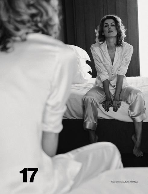 В ПОСТЕЛИ С... Ольгой Дыховичной.