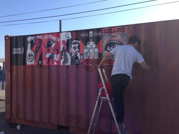 Mangrove_SLatx's tweet photo. Urban prep for the #keepabreast exhibition @SurfriderCampus 
@jimmoriarty 
@hiromimatsubara 
@BixeLizarazu http://t.co/n96sJyyckp