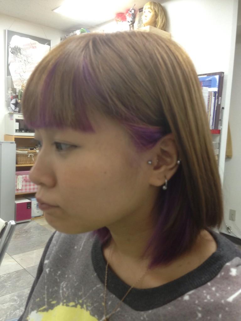 ストロベリーロックス🍓ヘアカラー専門店 on Twitter &quot;本日のヘアカラー オシャレ前髪とツートン インナーはムラサキ ツートンの