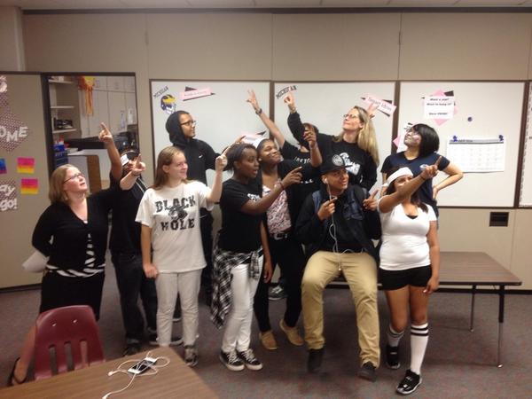 rlww89's tweet photo. 3rd hour has spirit and is a little wacky... #gowo @JennyMBrenner #WOrenaissance #wohc14 http://t.co/HeoLqDRozz