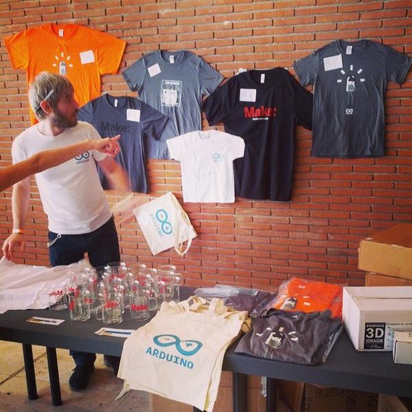 insta_arduino's tweet image. ift.tt/1uiRA6v - #arduino merchandise at #arduinostore #MFR14 by simonepda @ ift.tt/1x5Rqz8
