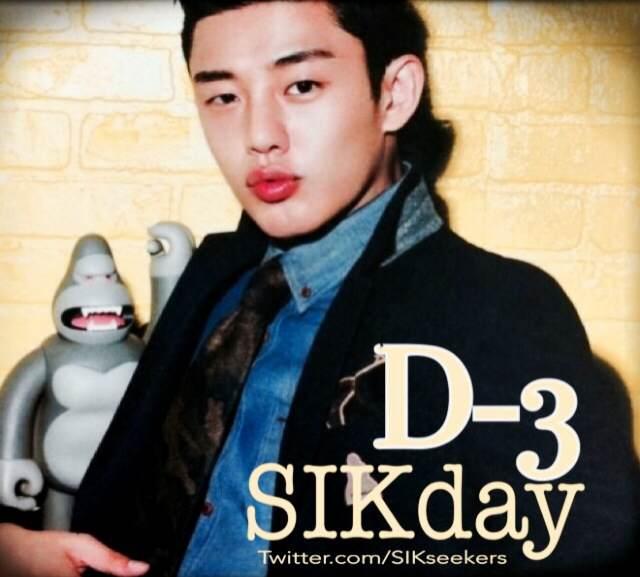 *poutssss* [COUNTDOWN] More chuuuu~ (^3^) for the D-3 to Yoo Ah Ins birthday! Happy TGIF Eve yall! 