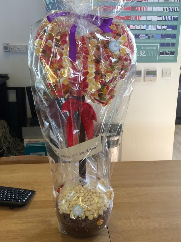 SimoneAtRocket's tweet image. Thanks @MSN for the sweet tree!!! The office is now buzzing with excitement #sugarhigh
