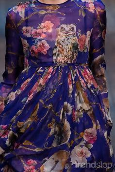 trendstop's tweet photo. #TrendBite #MidnightBlooms are a sophisticated #print for #FW15 - #TrendStream, get inspired! http://t.co/VWF7OT1dlR http://t.co/JezwSX4LwY