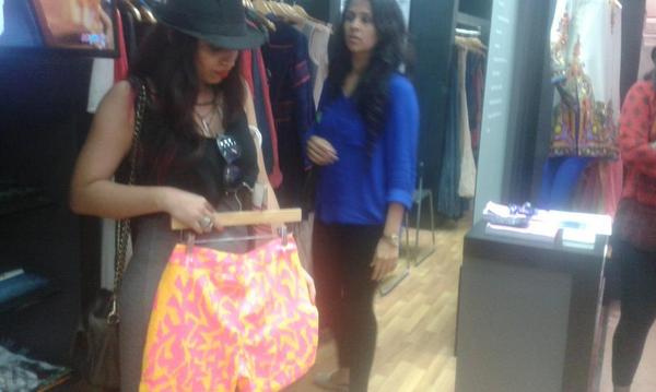 myntra's tweet image. The lovely @Anwesha_Mandal of @lemon_chutney trying out shorts by @fishfrymanish at the #myntrapopup #designercorner