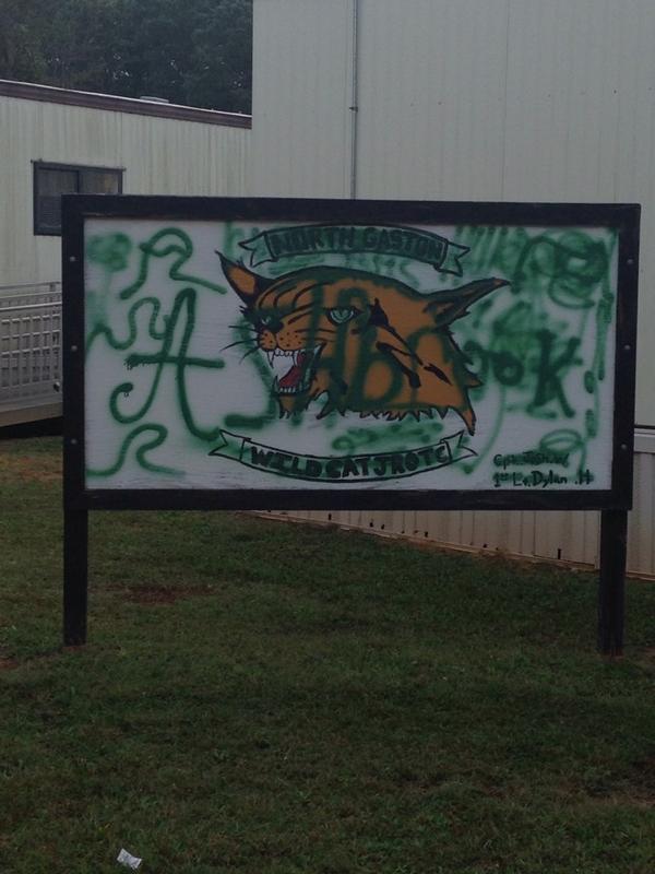PasourMadi's tweet photo. Real funny ashbrook #trashbrook to http://t.co/ExTORv7Klg