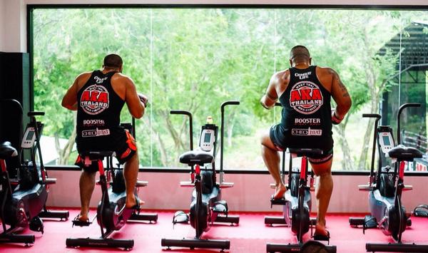 soathehulk's tweet photo. Airdyne session or also known as Damn These Bi#%hes hurt session #HandledLikeABoss #AKAThailand #UFCFightNight55 http://t.co/9OUYi4WeeW