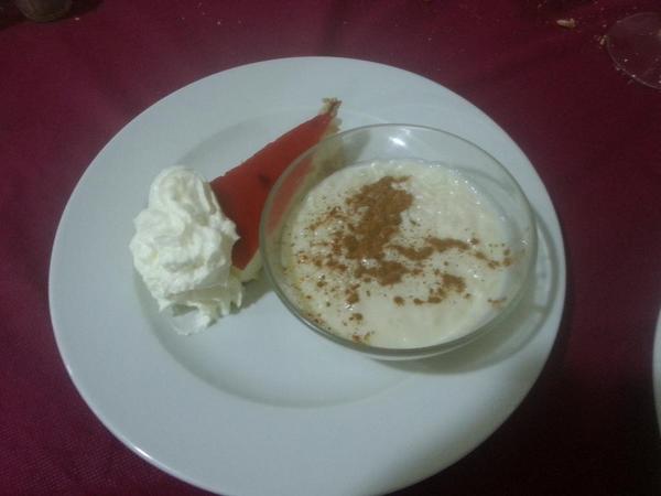 VictorVerdu's tweet photo. De comida con @irenonene ... http://t.co/XCYUNHS7yz