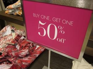 swami83's tweet image. Order your #RetailStoreSigns before the season's shopping rush begins! buff.ly/1vk0lvf