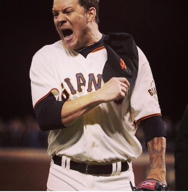_evetteee's tweet photo. This man is ready! Are you #GameDay #BeatTheNats #ChampionshipBlood #FuckTheNatsAndAnybodyWhoLoveEm #TakeGame1 #NLDS http://t.co/PVefxp4nte
