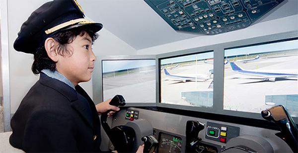 We are very excited to announce that KidZania will be opening in early 2015! Get Ready! ow.ly/CbUaY