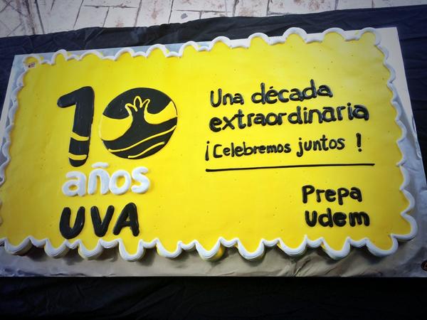 PlanillaFollow's tweet photo. ¡Te esperamos en el descanso largo para celebrar! #UVA10 http://t.co/DiVMU3aYii