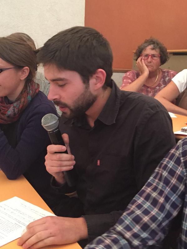 Espritcivique's tweet photo. Passionnants échanges avec la salle pour une réforme bancaire plus ambitieuse #Cluny http://t.co/qiaZtsjjVk