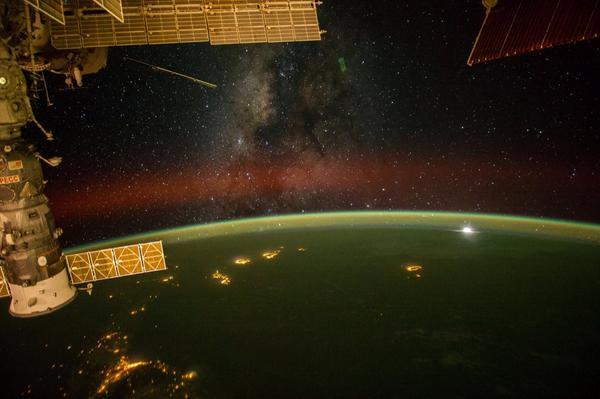 ¡Canarias cósmicas! Fotón desde la Estación Espacial vía @FragileOasis