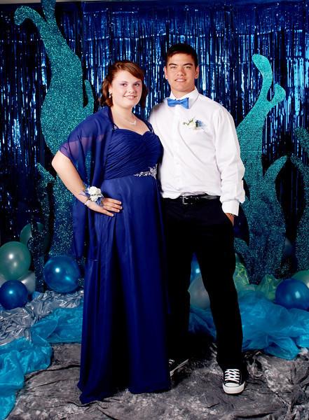 xena_thompson97's tweet photo. i remember this night........ it was fun!
#ldsprom @Bobby_Light38 http://t.co/5UttPEbnek
