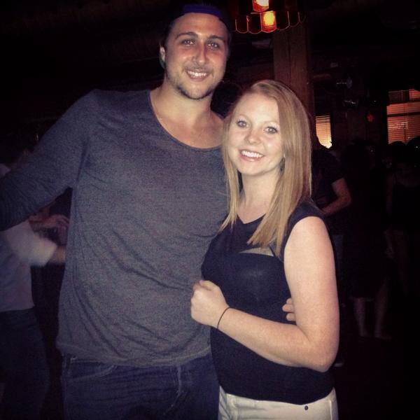 chelseaaking's tweet photo. Last night 🍻 @GoofyNewfieBBCA @GraceOMalleysTO http://t.co/EO7wSEeoxi