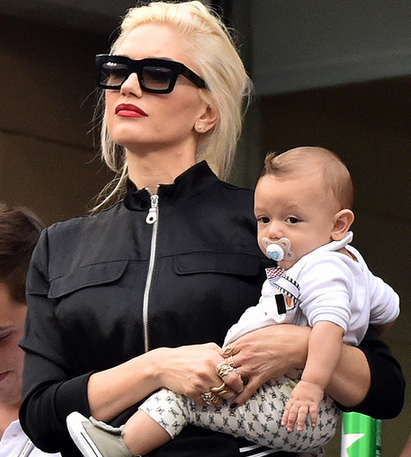  20 pics of and her adorable fam with 