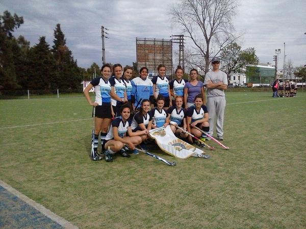 MayraGomero63's tweet photo. VIVIR SOLO CUESTA VIDA ! Gracias por tantas alegrias equipo #INTER2014 #3ERPUESTO #LMGE http://t.co/mVZNNrvy2T