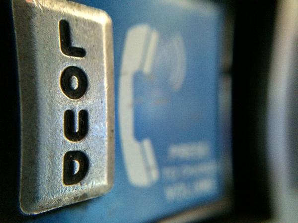 RyanRemaker's tweet image. Pay phone. #photography #macro #NYC