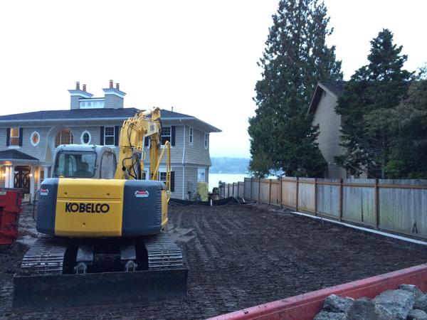ImpDemolition's tweet image. Imperial Demolition surgically demos old house 2" from $3 million mansion, saving old growth beams per owners request