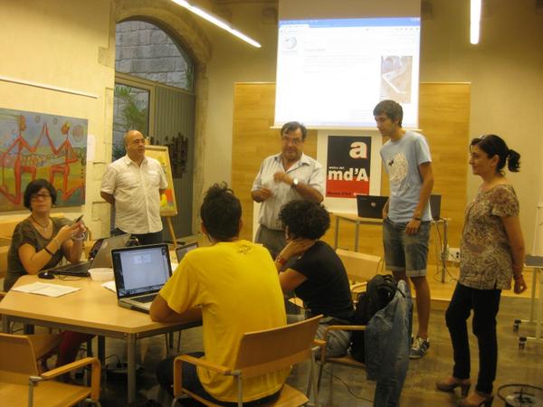 EsterFranquesaB's tweet photo. Gràcies! Francesc Feliu de la @univgirona per ajudar als viquipedistes de #Girona #viquimaratóDGPL #300fets http://t.co/0vXLnUKVLJ”