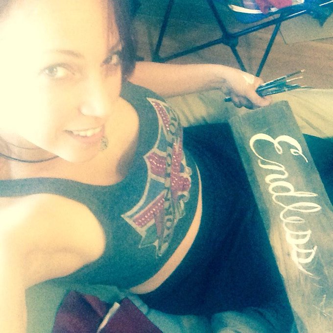 So I'm painting these awesome chalk signs that are for sale now... http://t.co/oGLzo9oodY<a href="/tag/youneverwalkalone"class="tags"><span>#youneverwalkalone</span></a>