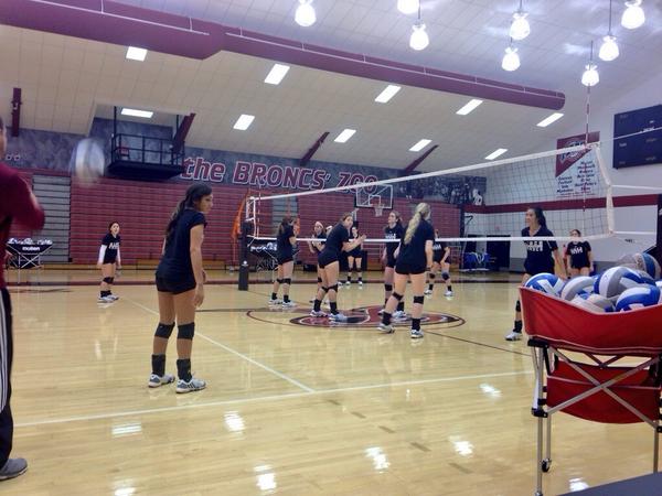 <a href="/Ridervball/">Rider Volleyball</a> doing a walk thru for this weekend's home matches vs Manhattan and Iona. #maacvb