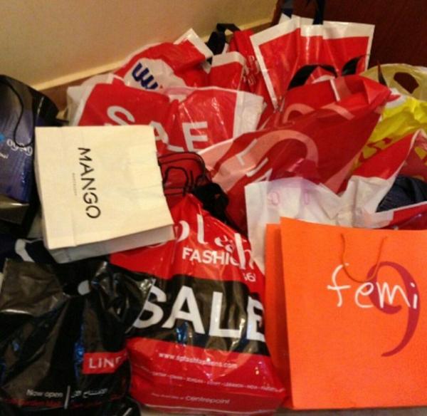 vshsh5362's tweet photo. وأخيراً خلصت أغراض العيد😫 http://t.co/90zRLKpMTo