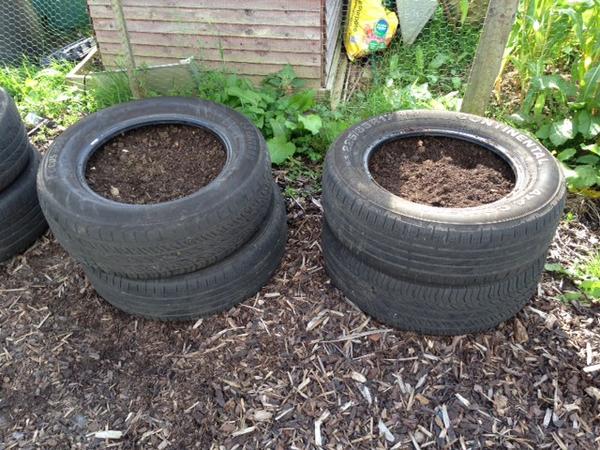 Like our new planters? Courtesy of the lovely Watling Tyres #Redhill. Spring bulbs this time around, potatoes next!