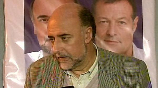 TelemundoUY's tweet photo. Mieres sobre Mujica: "Se ha salido totalmente de cauce".
VIDEO http://t.co/iYMZd9oULp http://t.co/Iz3mnZqgNV