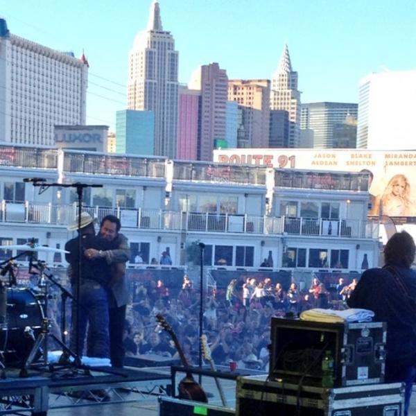 Neal's a gr8 entertainer &amp; Friend! RT <a href="/DustinHook/">Dustin Hook</a>: <a href="/NealMcCoy/">Neal McCoy</a> The king of country &amp; king of Vegas! <a href="/WayneNewtonMrLV/">Wayne Newton</a>