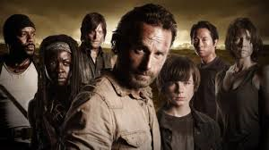 BrisShartwdfans's tweet photo. VOLVEMOS OTRA VEZ!!! COMIENZA LA TEMPORADA!! ALGUNA PREGUNTA DE LA NUEVA TEMPORADA AQUI!! #TWD #TWDFamily http://t.co/nU93WUcAJT
