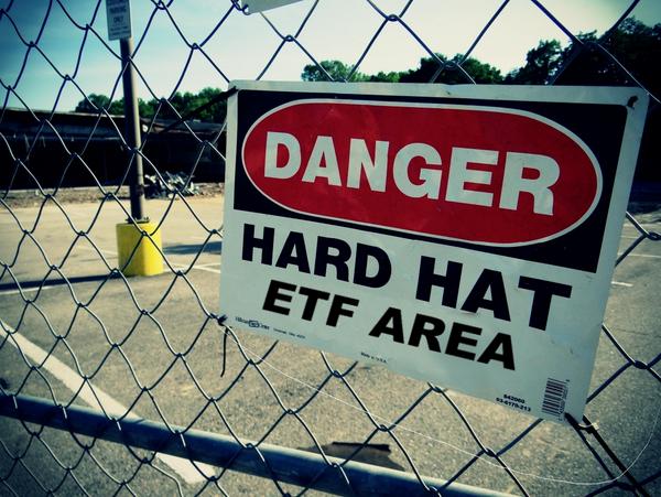 AdvisoryAngel's tweet image. Index ETFs: Some Drawbacks You May Not Know tinyurl.com/nr8564h Have a great weekend! #mutualfund #investing