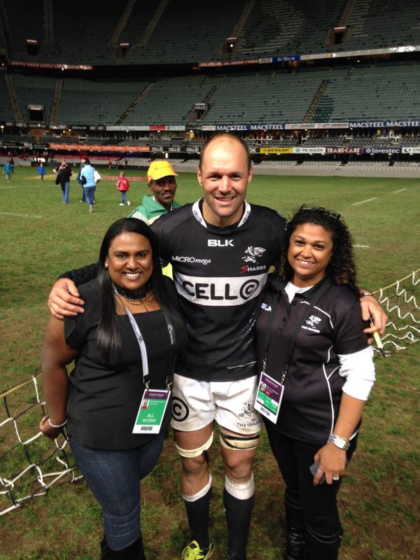 novashni's tweet photo. Pictured with the Legend @JacquesBotes6  #JB270 #honoured #special http://t.co/HpWQiHHGfo