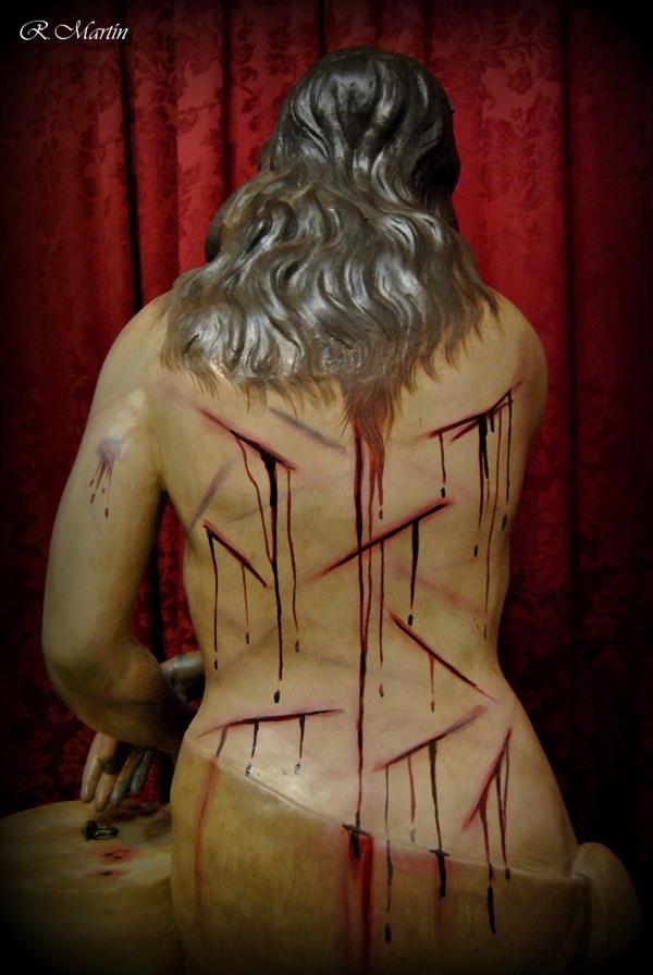 HumildadCort's tweet photo. Os mostramos el resultado de la restauración de Nuestro Padre Jesús de la Humildad por @EscultorRMartin http://t.co/P5Cl2DsJay