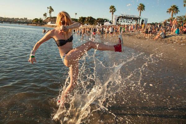 Happy Friday! Stay cool friends #PacificFestival Pic - Sean Rosenthal