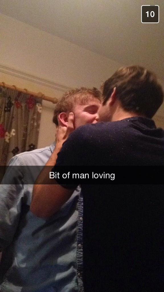 zoe_yvonne's tweet photo. @CallumOgburn91 just kissed @mattA_94 😥 #toogayforme http://t.co/QWlLCfhpio