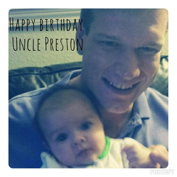 cdonovan21's tweet image. Happy birthday Uncle Preston! ! @eriel55 #Birthday #UnclePreston